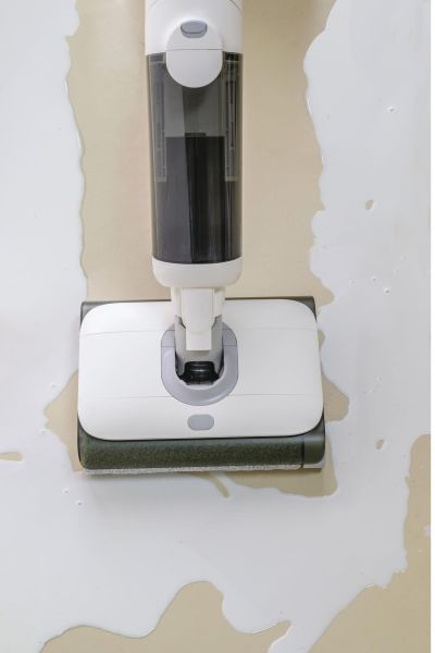 HW500 011  ISLAK KURU KAPLOSUZ  SÜPÜRGE
